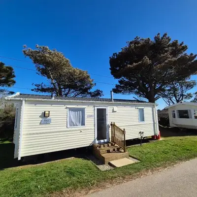 Cosy Perranporth caravan
