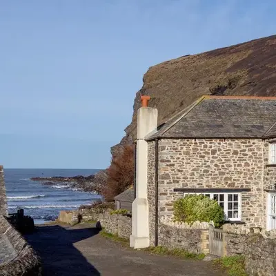 Penkenna House - magical home and location Saturday to Saturday bookings only 7 night min July to October