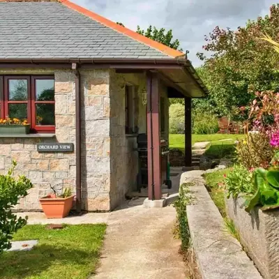 Finest Retreats - Orchard View