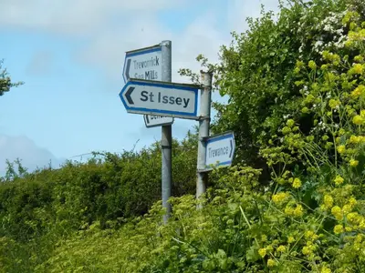 a street sign on the side of a road at Birdsong in St. Issey