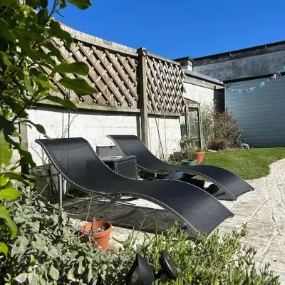 Palm Haven House - Luxury family-friendly Newquay surf house near Porth Beach perfect for walking