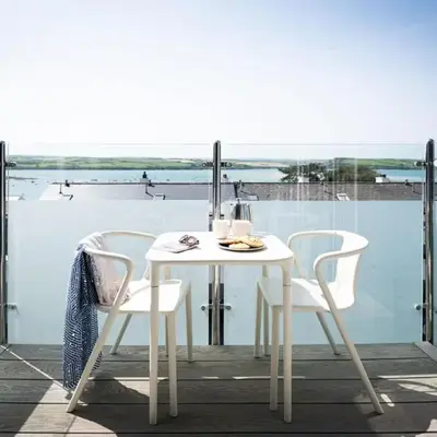 17 Slipway