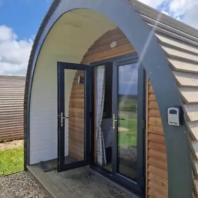 Travellers Rest Glamping Pods & Shepherds Hut