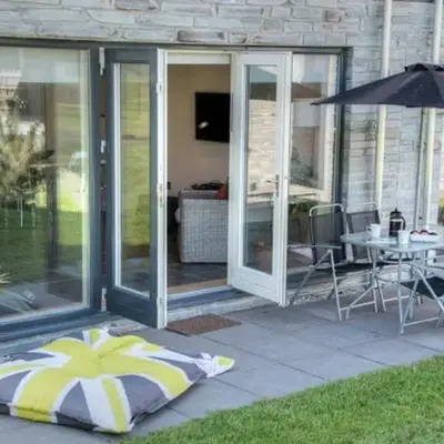House 8