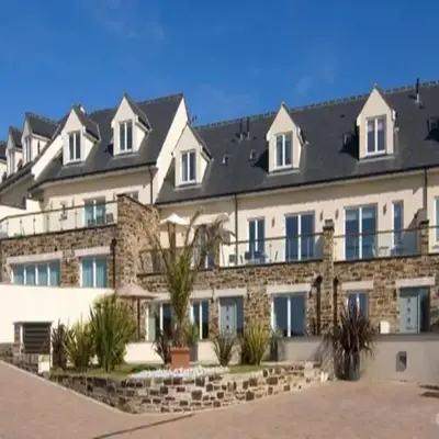 The Treyarnon Suite