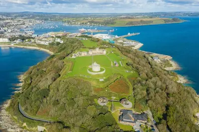 an island in the ocean with a park on it at Penryn Quayside Apartment – 1-bed, Fully Equipped Waterside base in Penryn