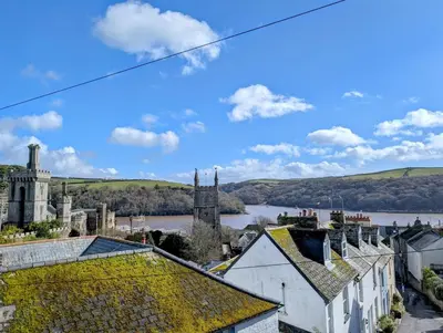 a view of a town with a river and buildings at 3 Bed in Fowey oc-g33050 in Fowey