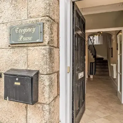 Holiday Home Tregony House 2 Bedrooms by Interhome