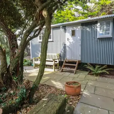 Hilbre Shepherd Hut