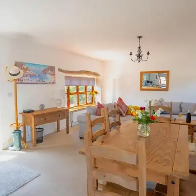Finest Retreats - Olive Tree