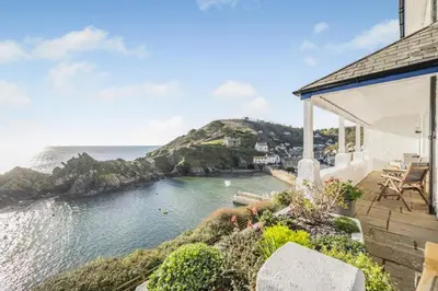 a house with a view of the ocean at 3 Bed in Polperro oc-h34100 in Polperro