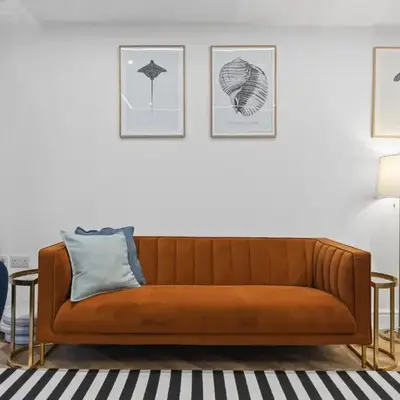 Groundfloor Apartment Opposite Beach with Parking