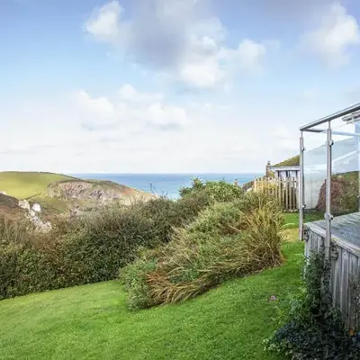 Silvershell lovely views across Port Isaac