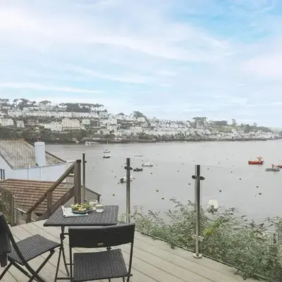 Well Court is a fabulous cottage with wonderful views set in the heart of Polruan village