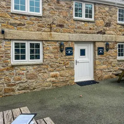 Haybarn - Uk49019