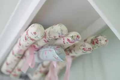 a bunch of wrapped marshmellows in a room at White Horses in Port Isaac