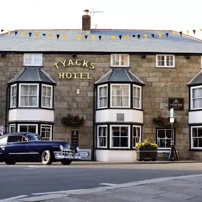 Tyacks Hotel