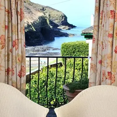 Port Gaverne Hotel