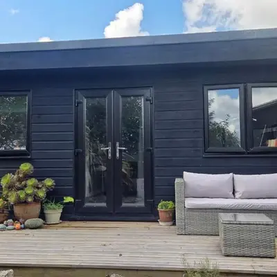 The Little Cabin