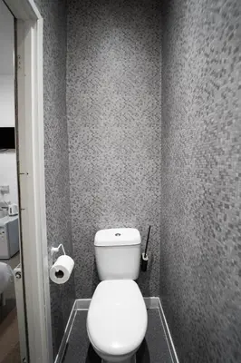 a bathroom with a white toilet in a room at Sea Bed Guesthouse in Newquay