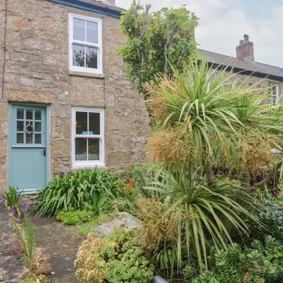 2 The Cottages