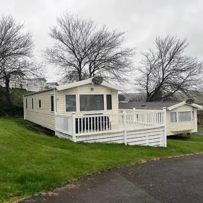 Take me to the beach at J&S caravan holidays Newquay Bay resort