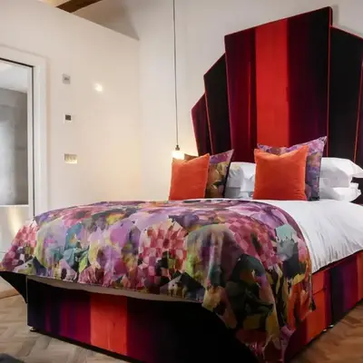 Padstow Escapes - The Long Room Luxury Apartment