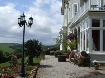 a street light in front of a house at Pencubitt House in Liskeard