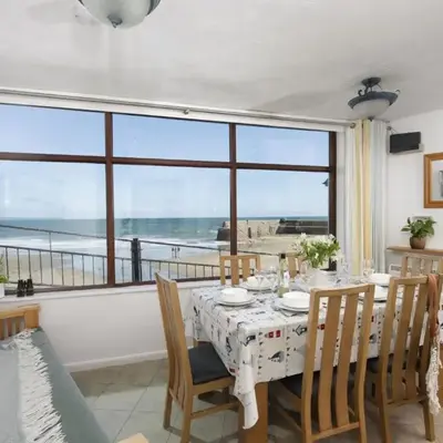 Cliff Cottage