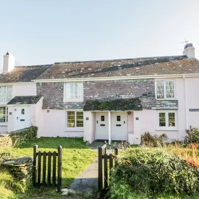 3 Rose Cottages