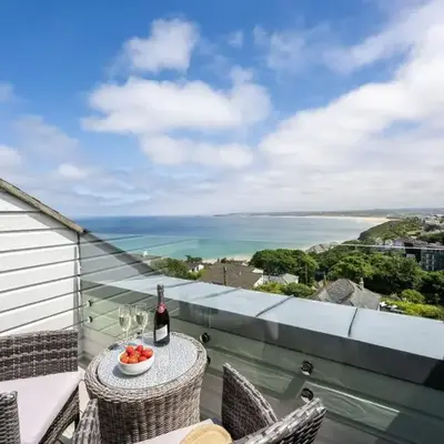 9 Fernhill Penthouse
