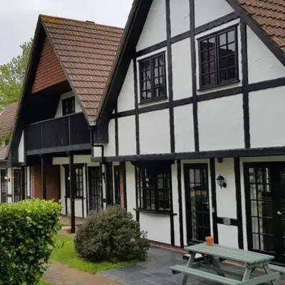 20 Tudor Court 