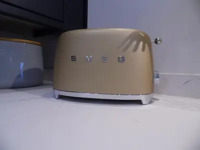 a toaster sitting on top of a kitchen counter at Beachside Apartment in Carbis Bay