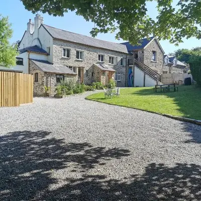 THE OLD RECTORY GLEBE HOUSE in Jacobstow 10 mins to Widemouth bay and Crackington Haven
