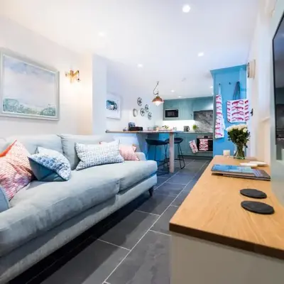 Juliot 5 Star Gold Award Luxury Cottage