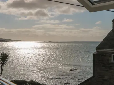 a view of the ocean from a house at Nana's House in Marazion