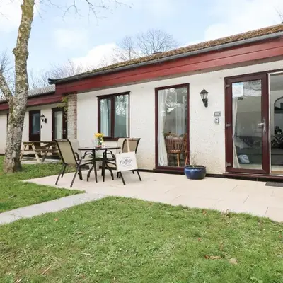 Miles Retreat