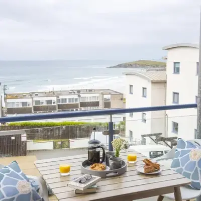 Ocean lookout & explore the coast