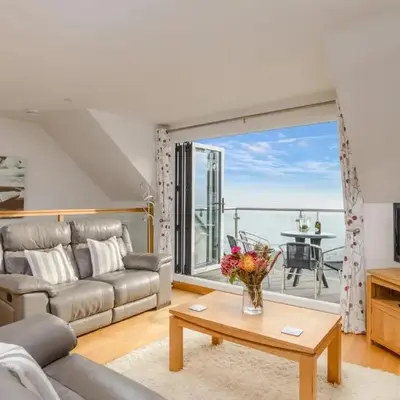 Breakers - Mount Brioni