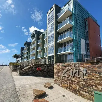 Apartment 4