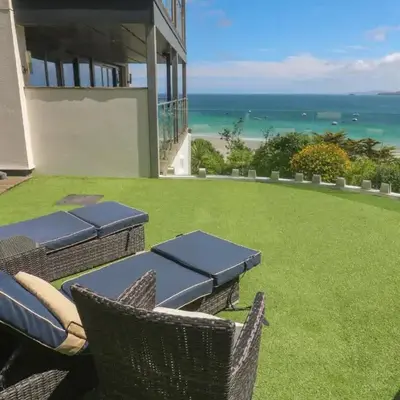 Peninsula Apartment 2
