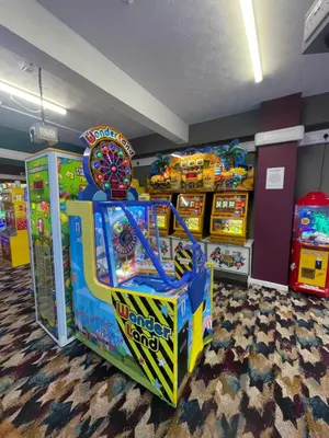 a game room with two arcade games and a game machine at 81 Hengar Manor in Bodmin