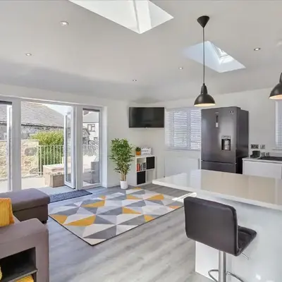 2022 Stylish Flat in Central Hayle
