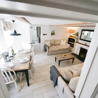 Padstow Escapes - Captains Cottage