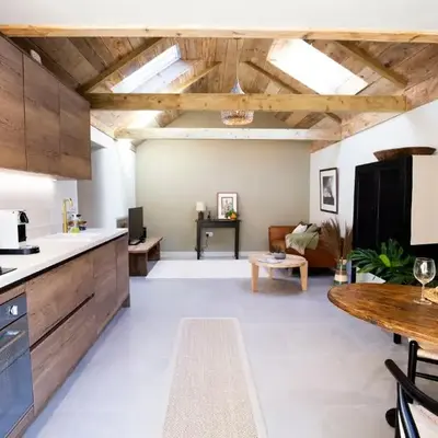 Mowhay Barn