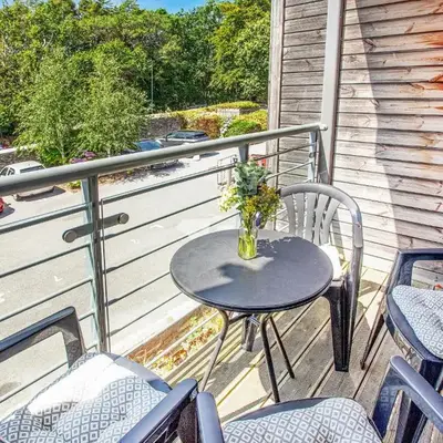 4 Water Wheel Apartment