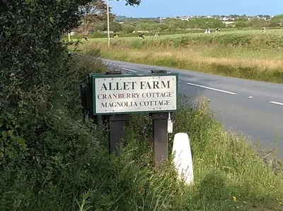 a sign that is on the side of a road at Family friendly rural lodge in Truro