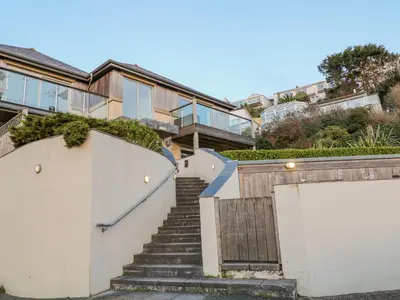 a staircase leading up to a house at A Stone's Throw in Torpoint