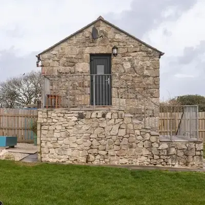 Cornwall - Unique two storey barn