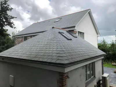 a roof on top of a house at Cosy Rustic Annex in quiet Cornwall Village in Saint Wenn